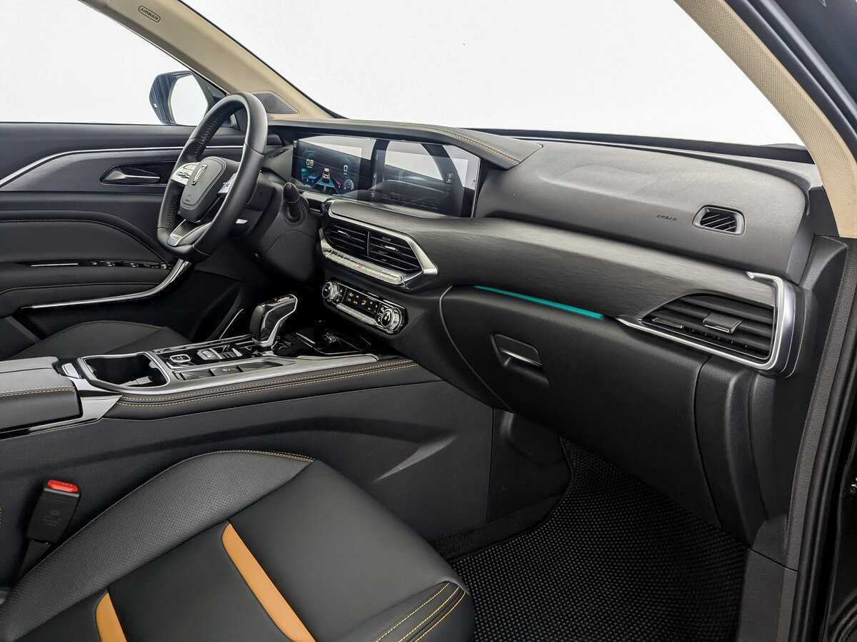 FAW Bestune T77, 2022 Фото №10