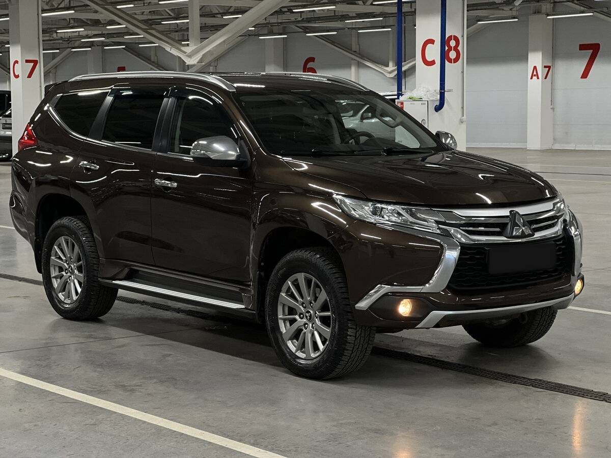 Mitsubishi Pajero Sport, 2018 Фото №3