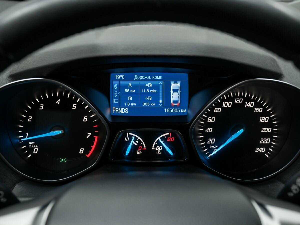 Ford Kuga, 2015 Фото №22