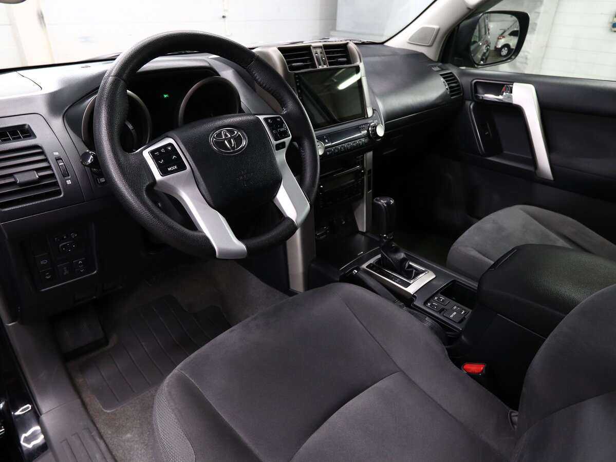 Toyota Land Cruiser Prado, 2013 Фото №9