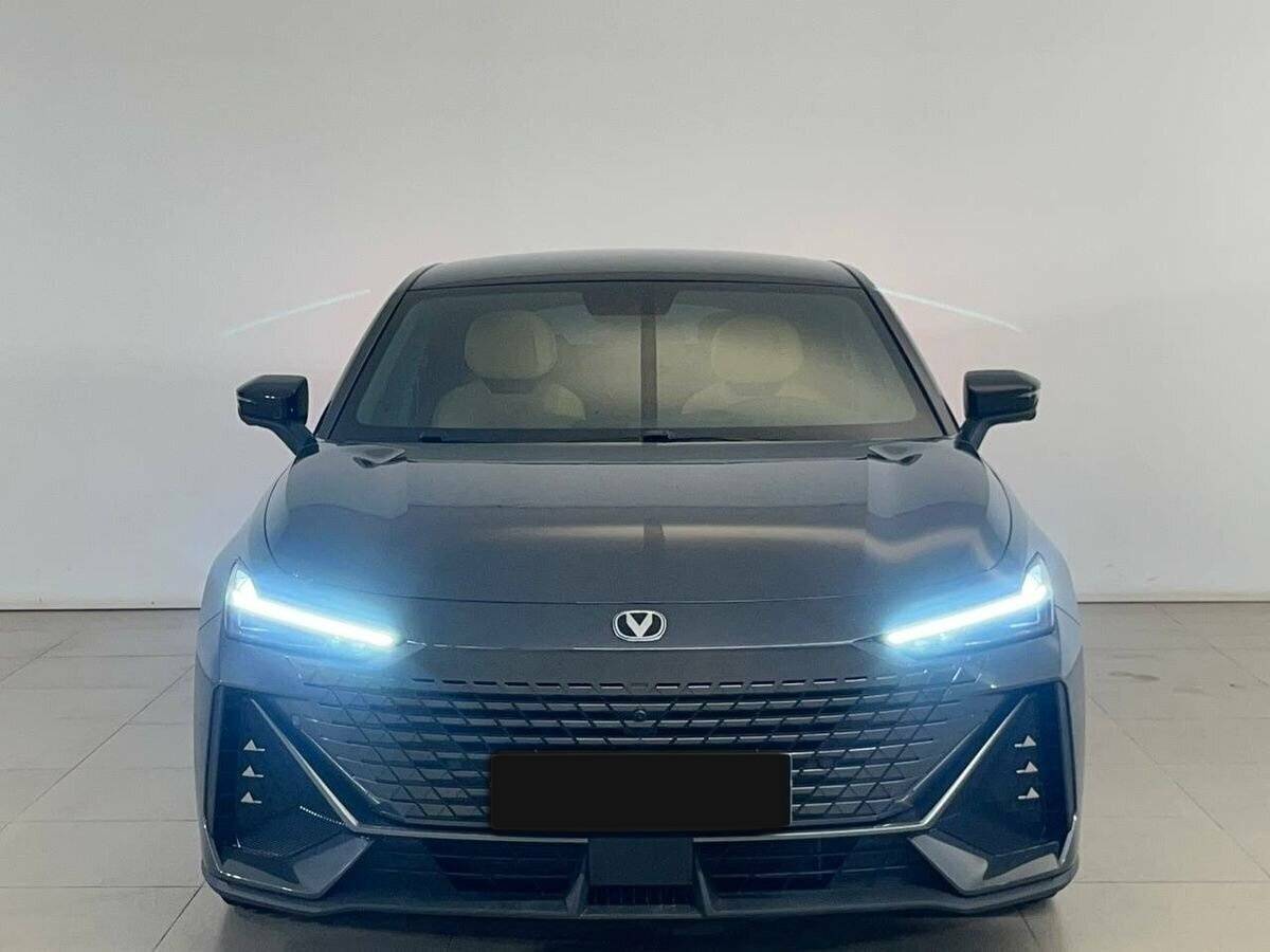 Changan UNI-V, 2023 Фото №2