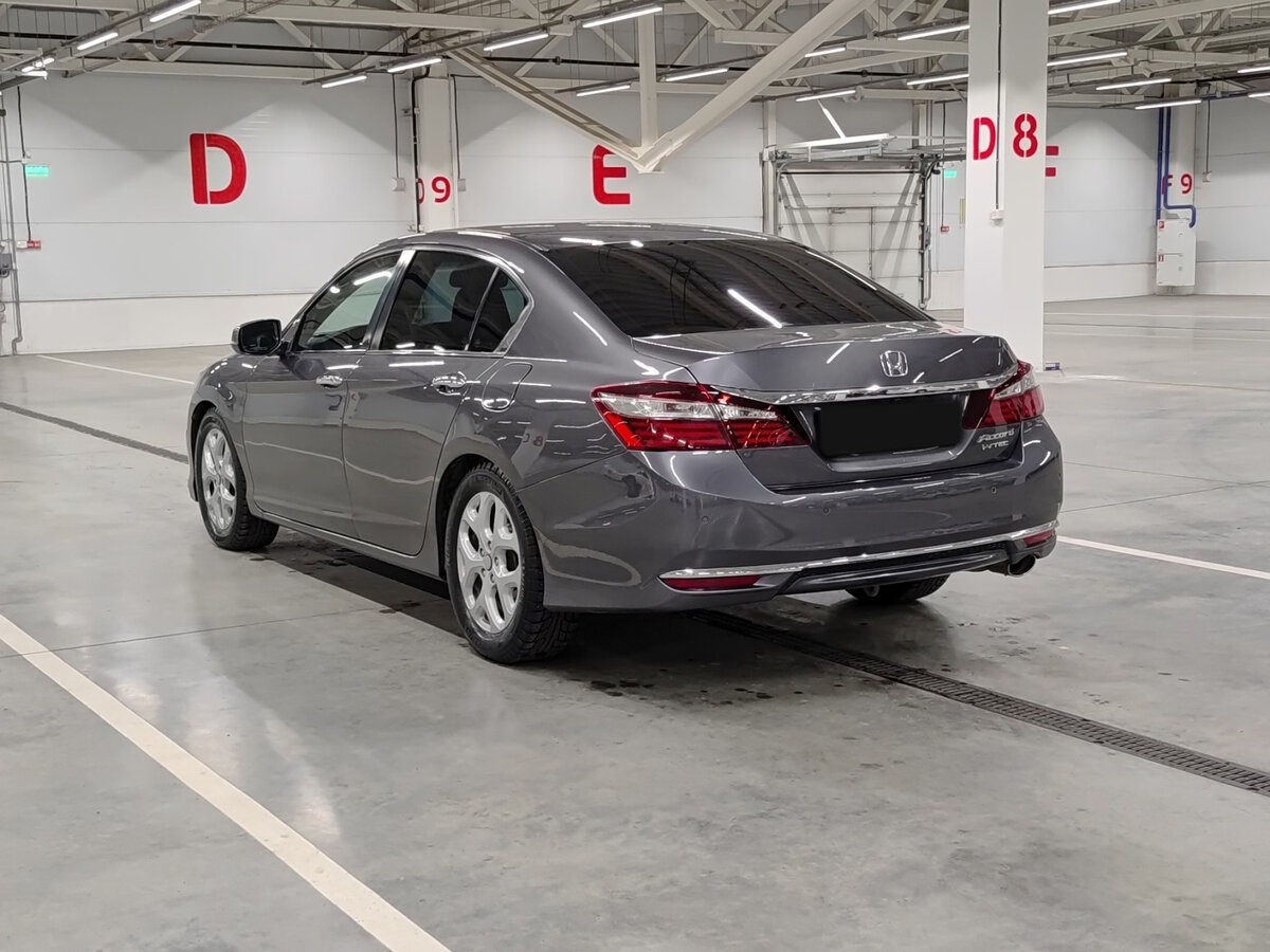 Honda Accord IX Рестайлинг, 2016 Фото №7