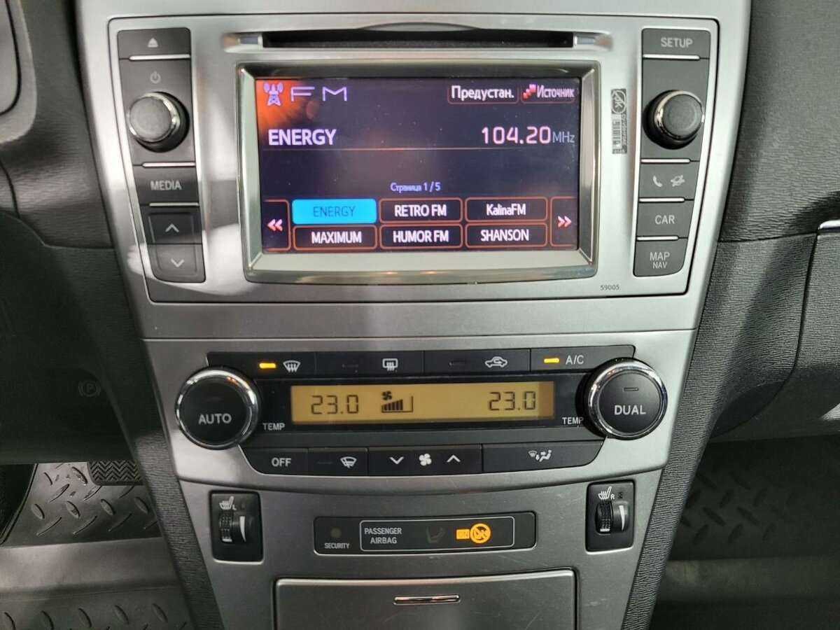 Toyota Avensis, 2012 Фото №12