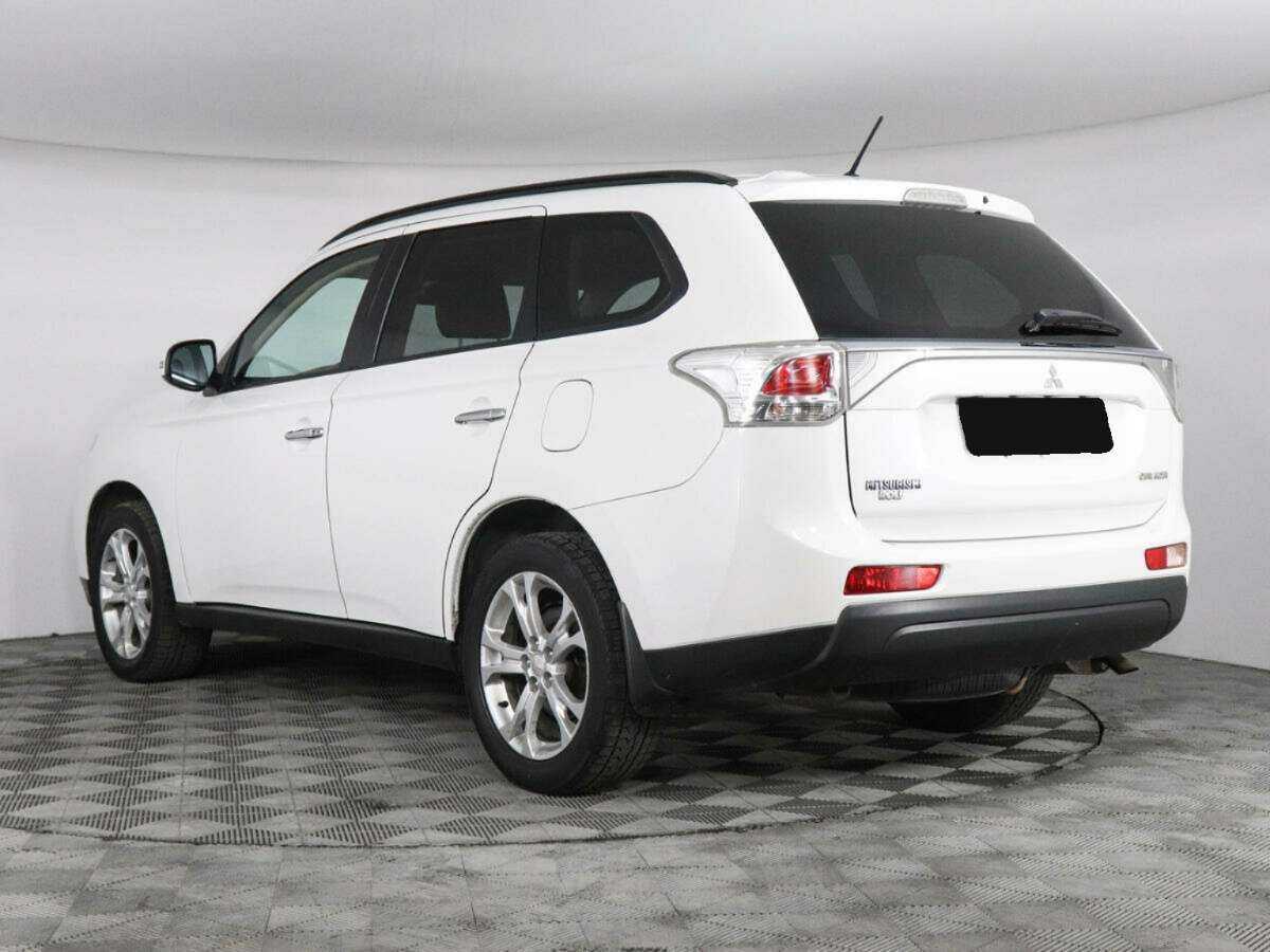 Mitsubishi Outlander, 2012 Фото №7