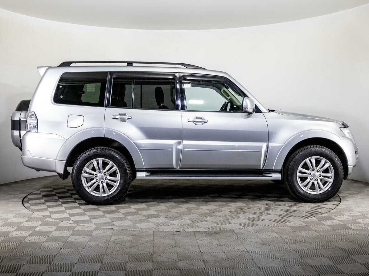 Mitsubishi Pajero, 2017 Фото №4