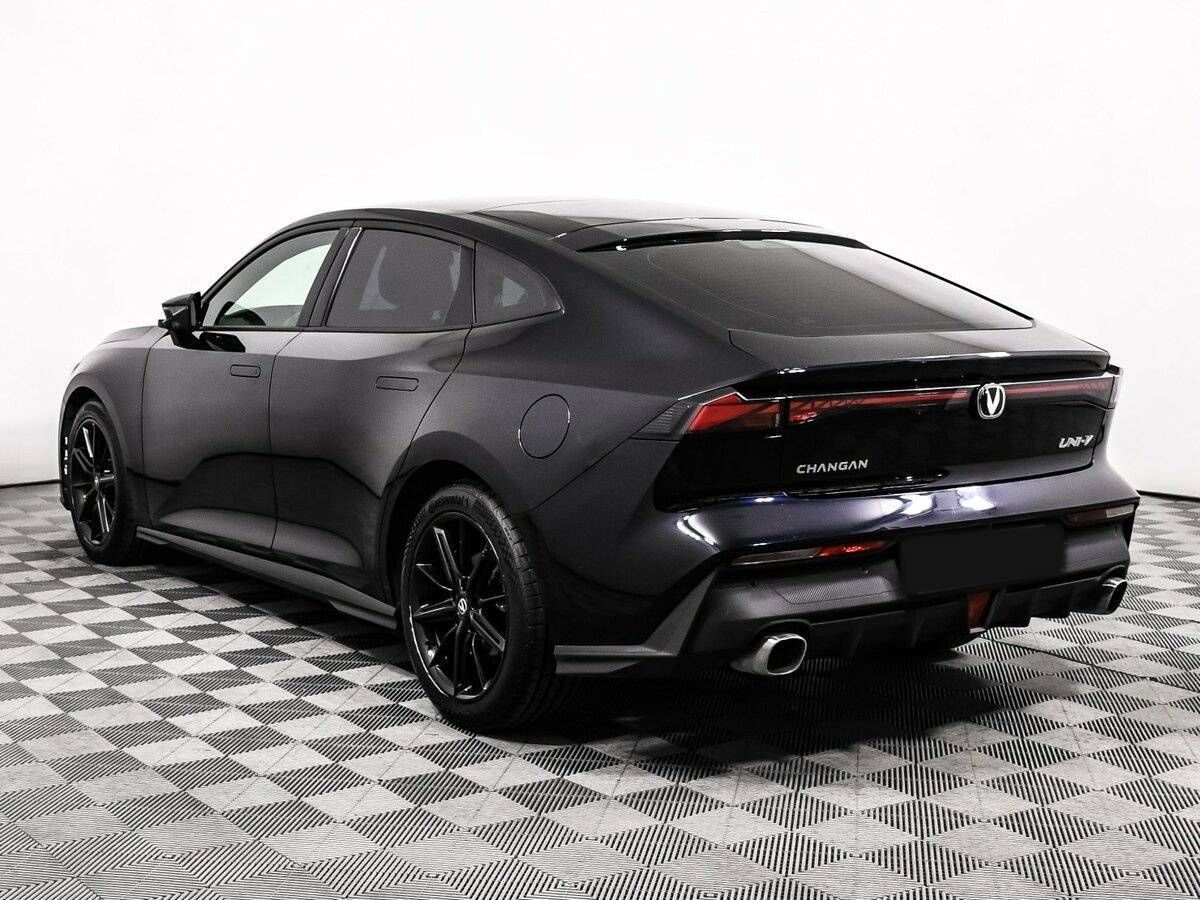 Changan UNI-V, 2022 Фото №7
