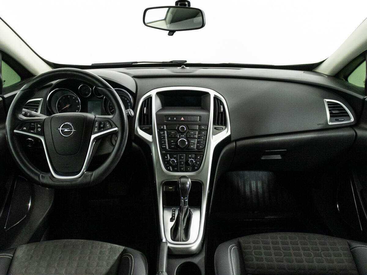 Opel Astra GTC, 2013 Фото №13