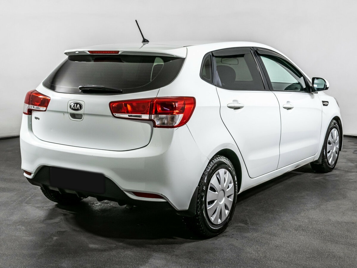 Kia Rio III Рестайлинг, 2015 Фото №5