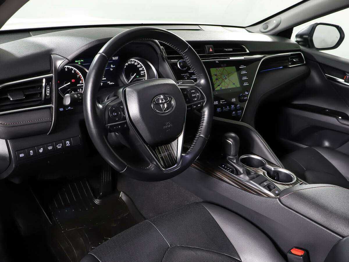 Toyota Camry, 2020 Фото №11