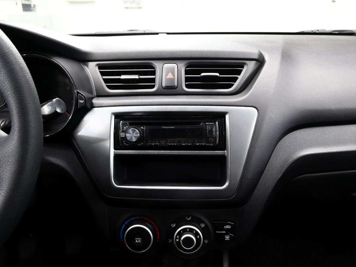 Kia Rio, 2013 Фото №18