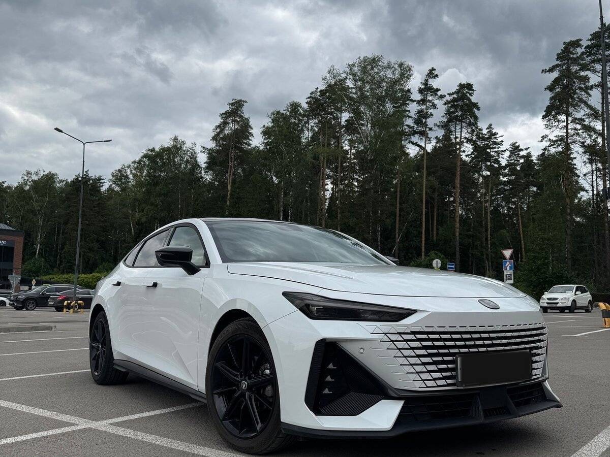 Changan UNI-V, 2023 Фото №2