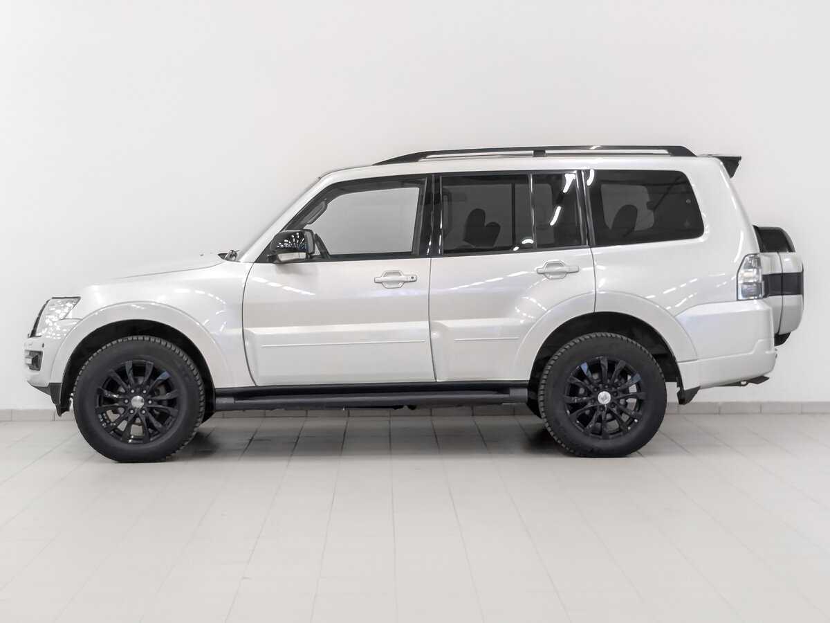 Mitsubishi Pajero, 2019 Фото №8