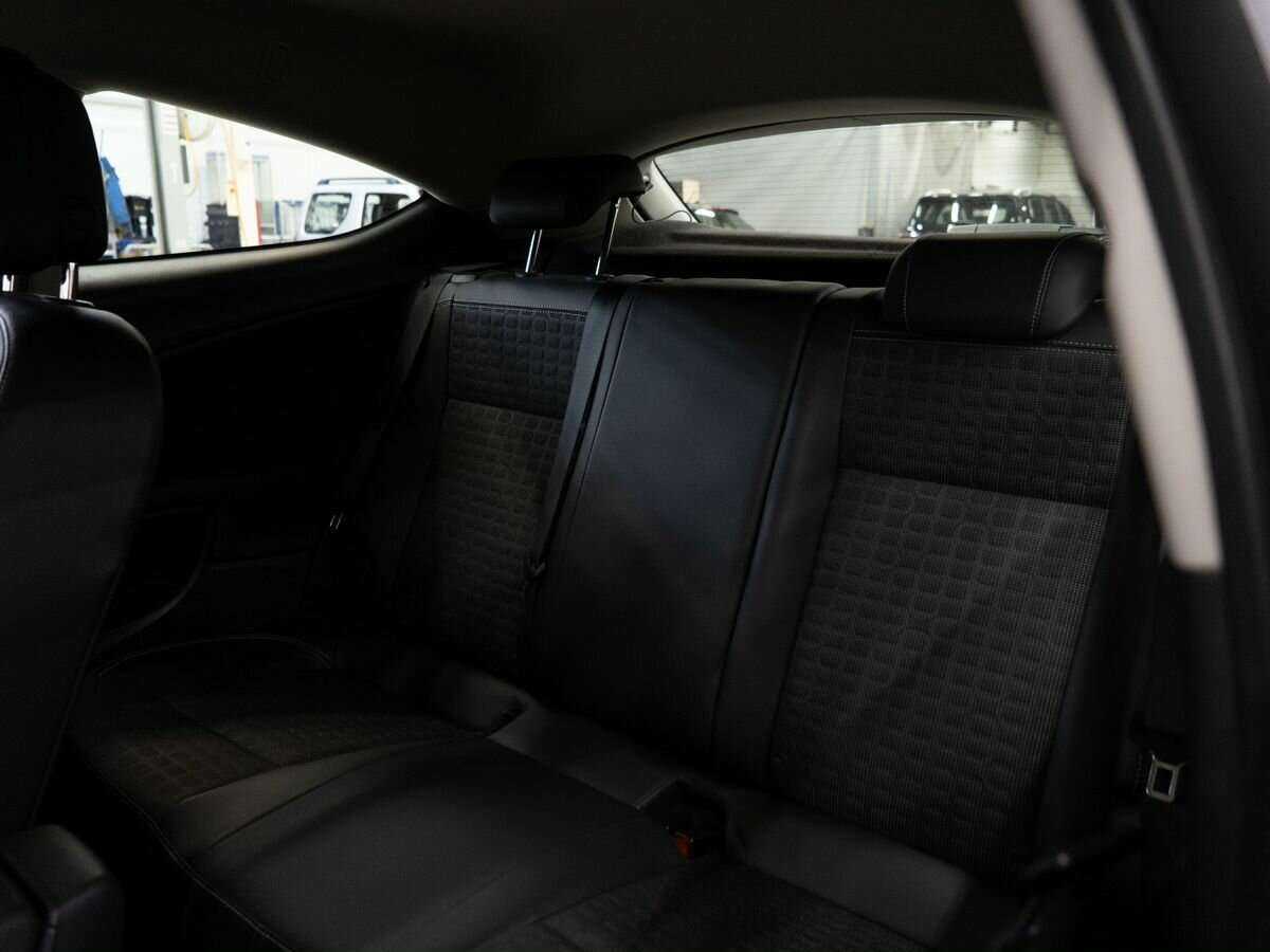 Opel Astra GTC, 2012 Фото №7