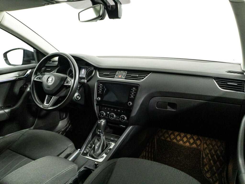 Skoda Octavia, 2018 Фото №9