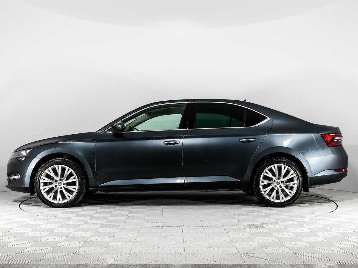 Skoda Superb, 2019 Фото №8