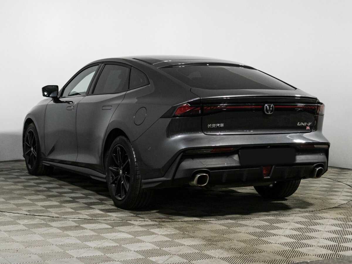 Changan UNI-V, 2023 Фото №7