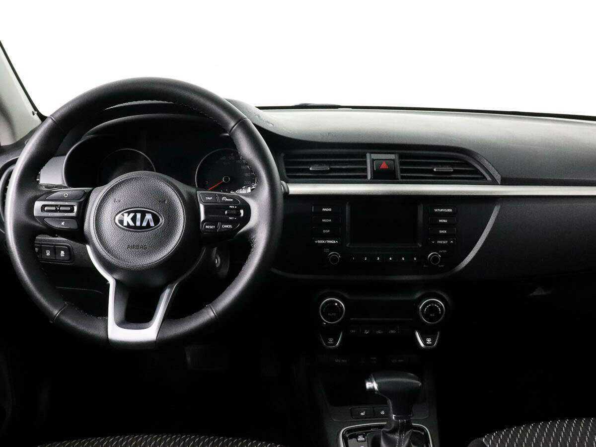 Kia Rio X-Line, 2018 Фото №10