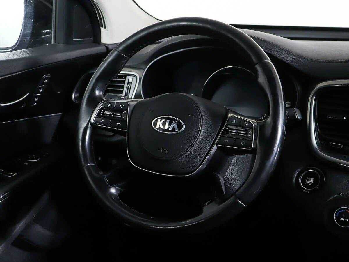 Kia Sorento, 2018 Фото №10