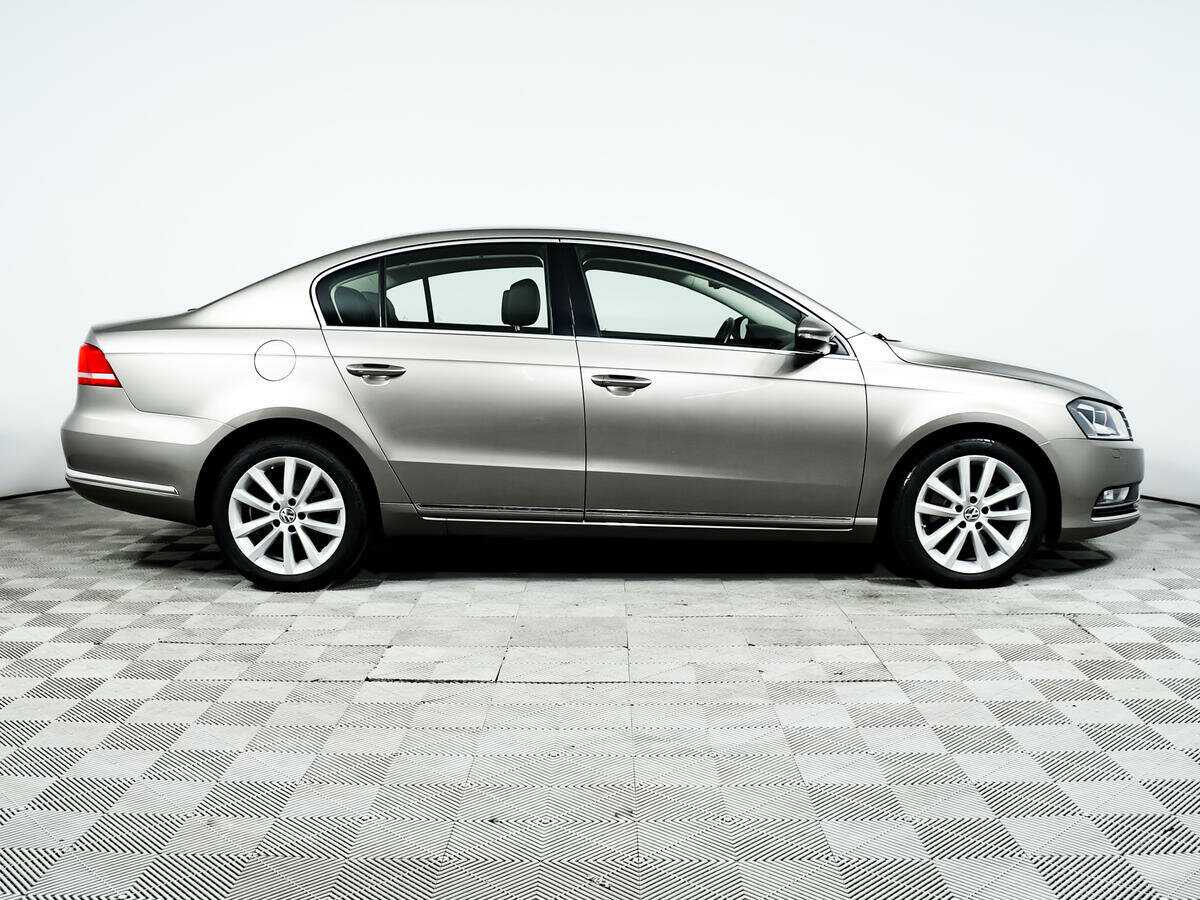 Volkswagen Passat, 2012 Фото №4