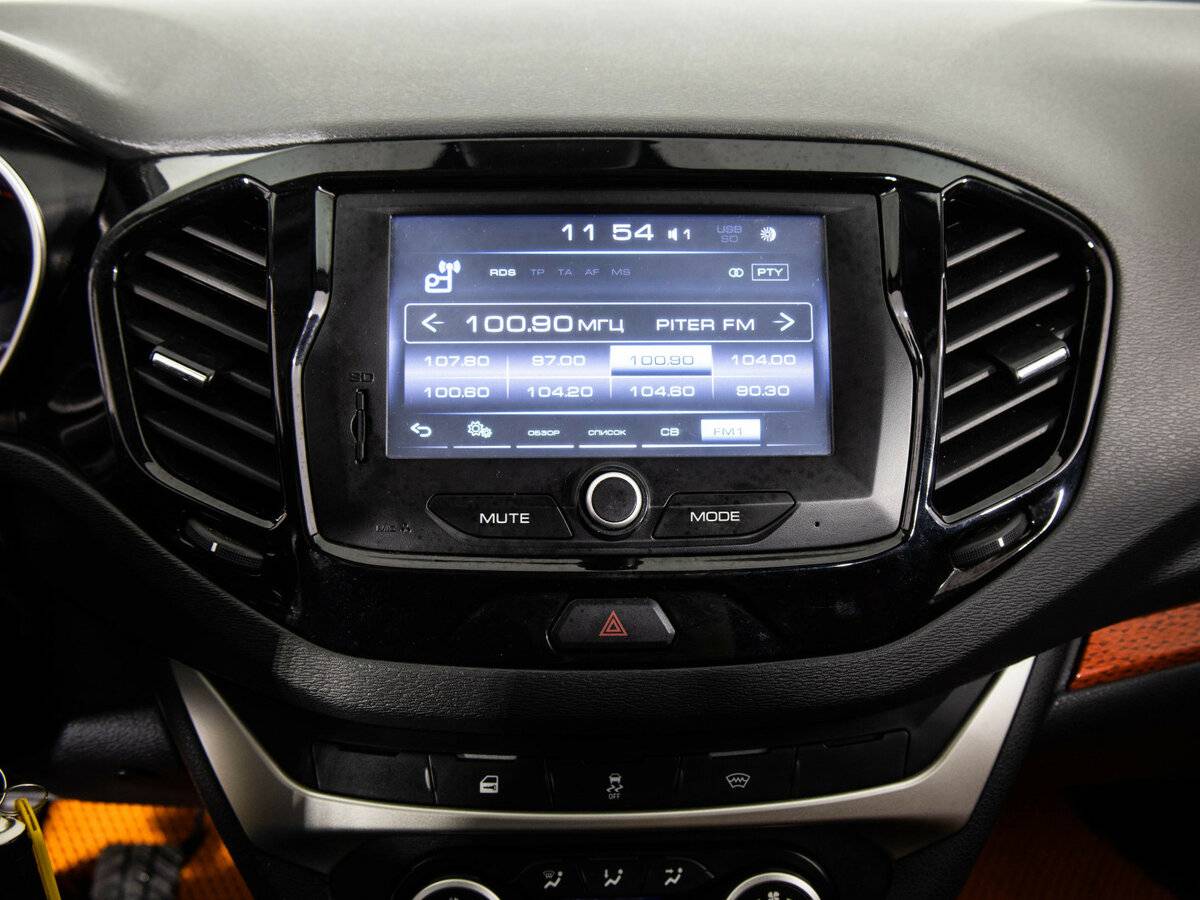 Lada (ВАЗ) Vesta SW I, 2019 Фото №17