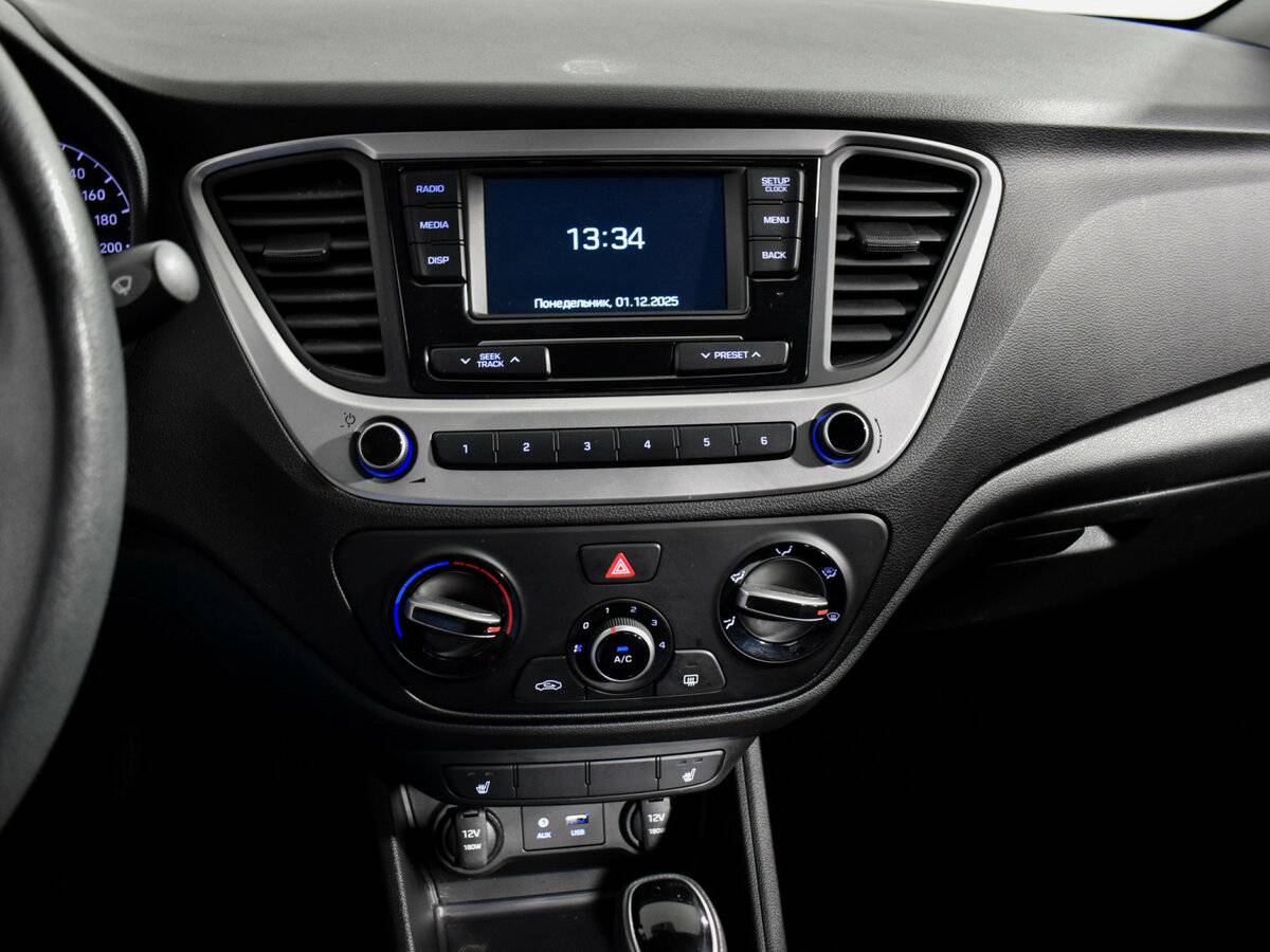 Hyundai Solaris II, 2017 Фото №16