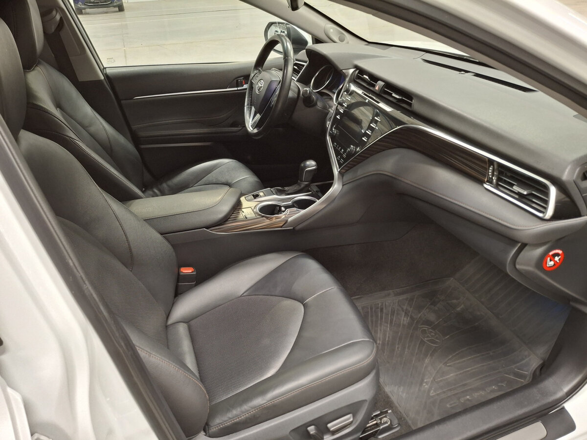 Toyota Camry VIII (XV70), 2020 Фото №11