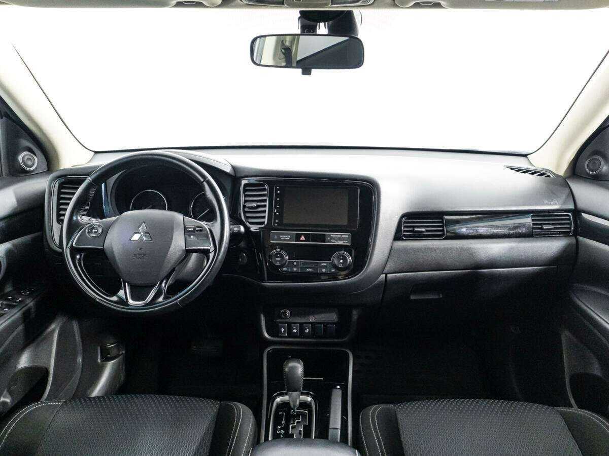 Mitsubishi Outlander, 2019 Фото №13