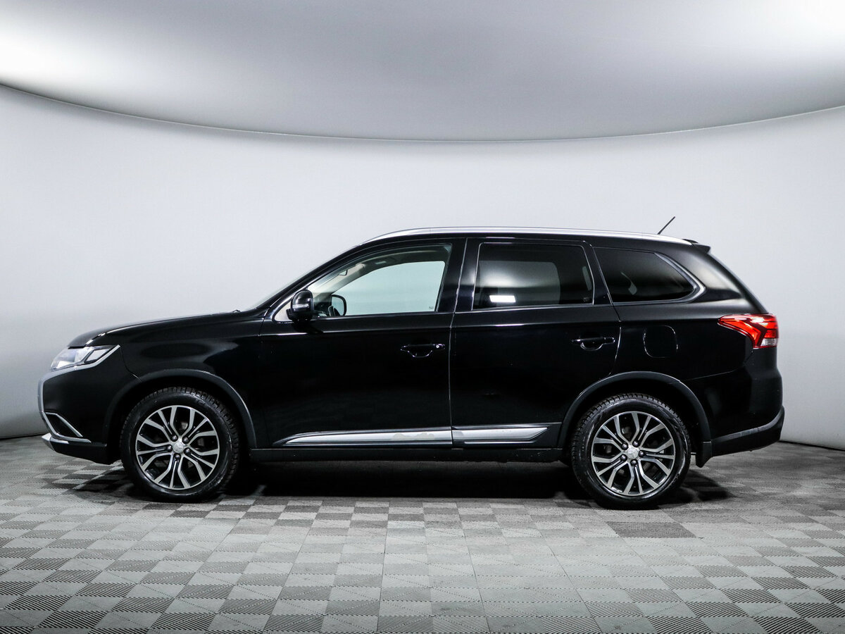 Mitsubishi Outlander III Рестайлинг 2, 2015 Фото №8