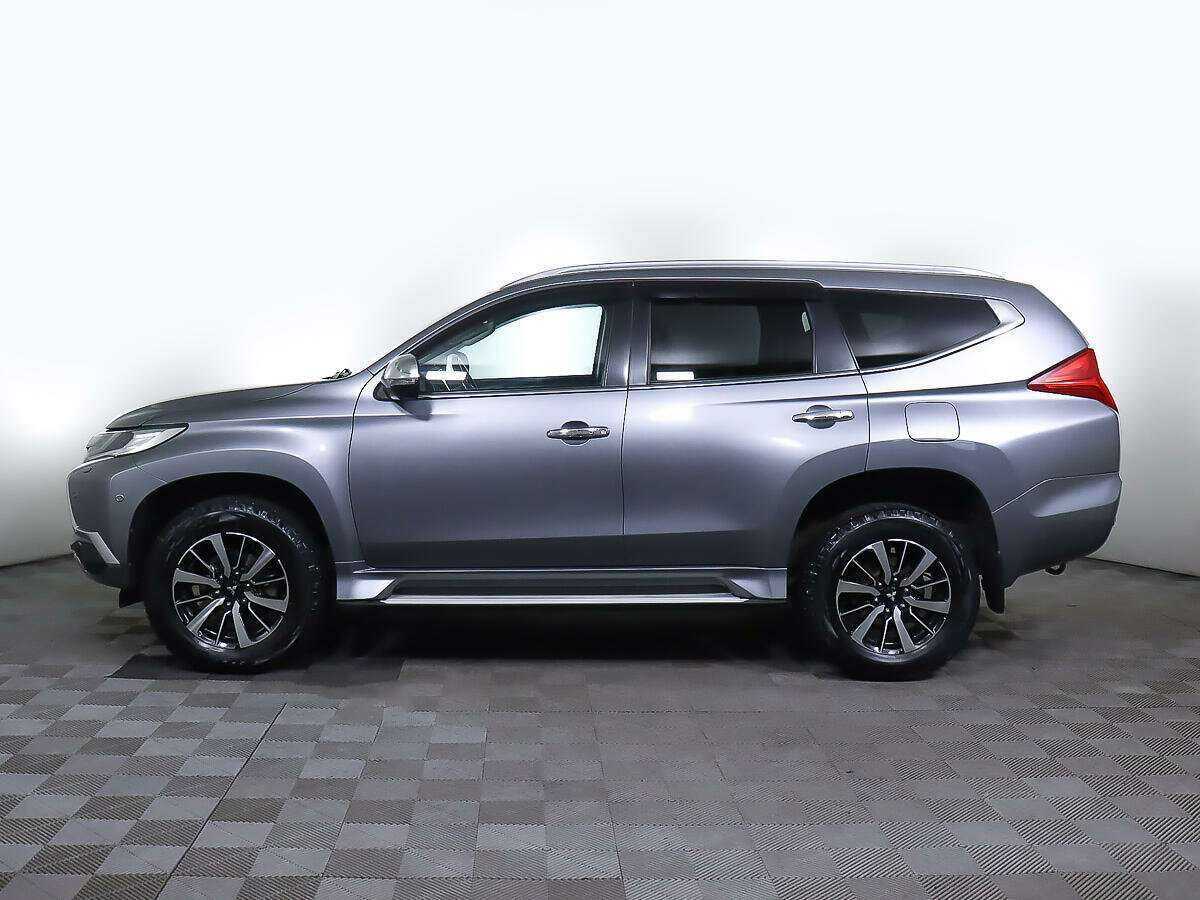 Mitsubishi Pajero Sport, 2017 Фото №7