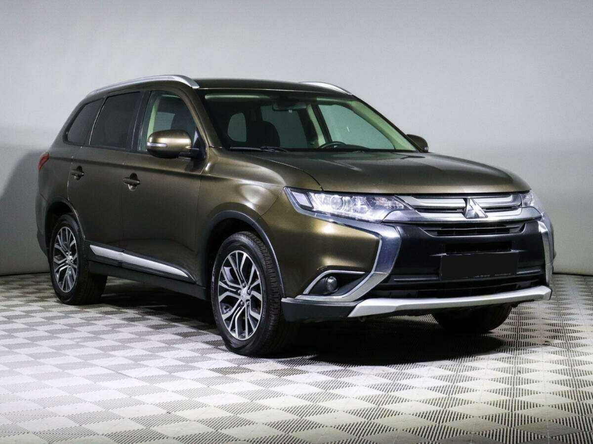 Mitsubishi Outlander, 2018 Фото №3