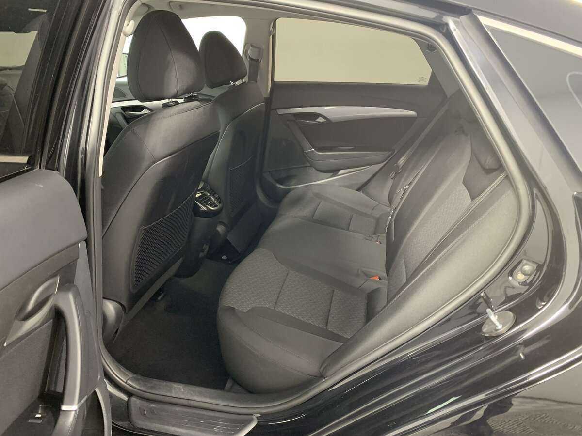 Hyundai i40, 2016 Фото №9