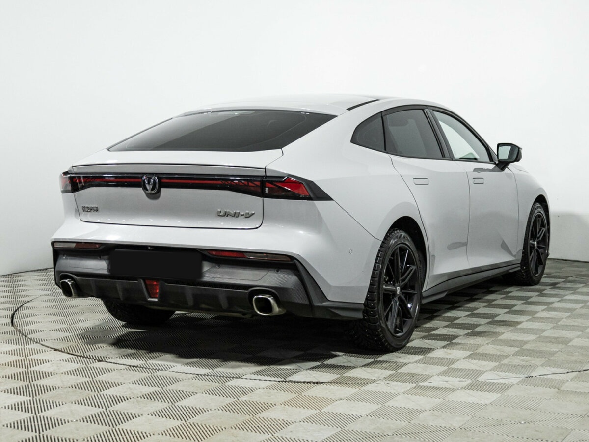 Changan UNI-V I, 2024 Фото №5