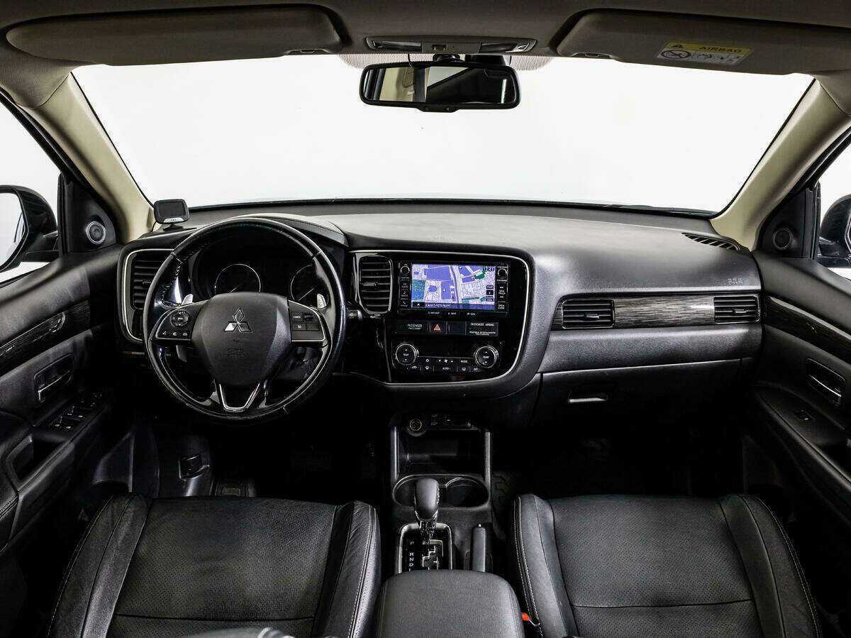 Mitsubishi Outlander, 2016 Фото №13