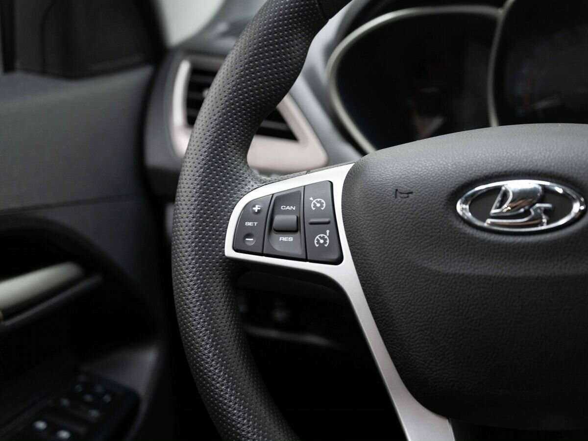 Lada (ВАЗ) Vesta, 2018 Фото №17