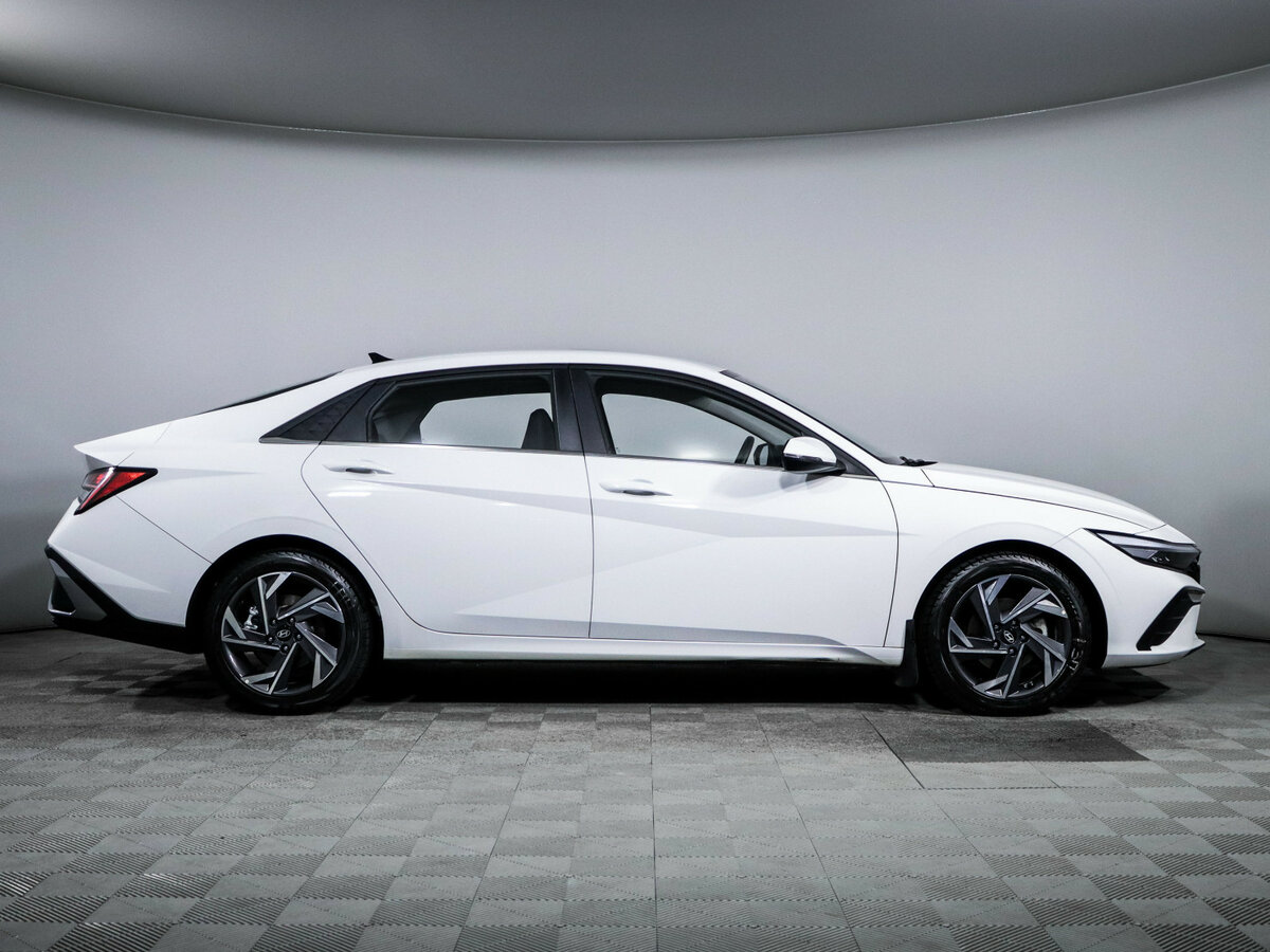 Hyundai Elantra VII (CN7) Рестайлинг, 2023 Фото №4