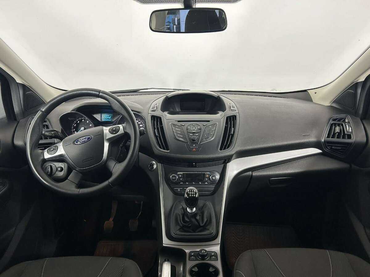 Ford Kuga, 2015 Фото №7