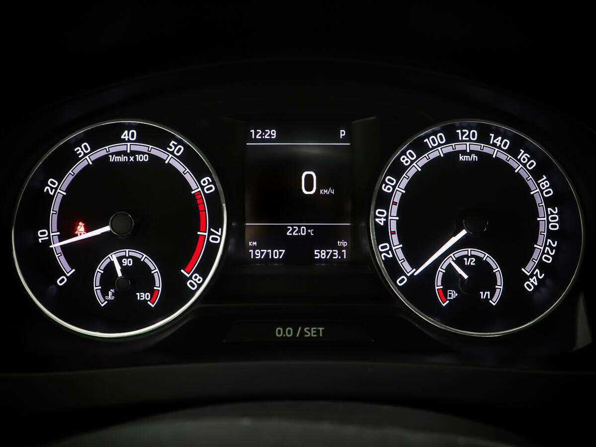 Skoda Rapid, 2017 Фото №14