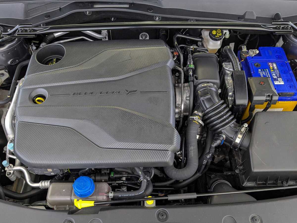 Changan UNI-V, 2022 Фото №9