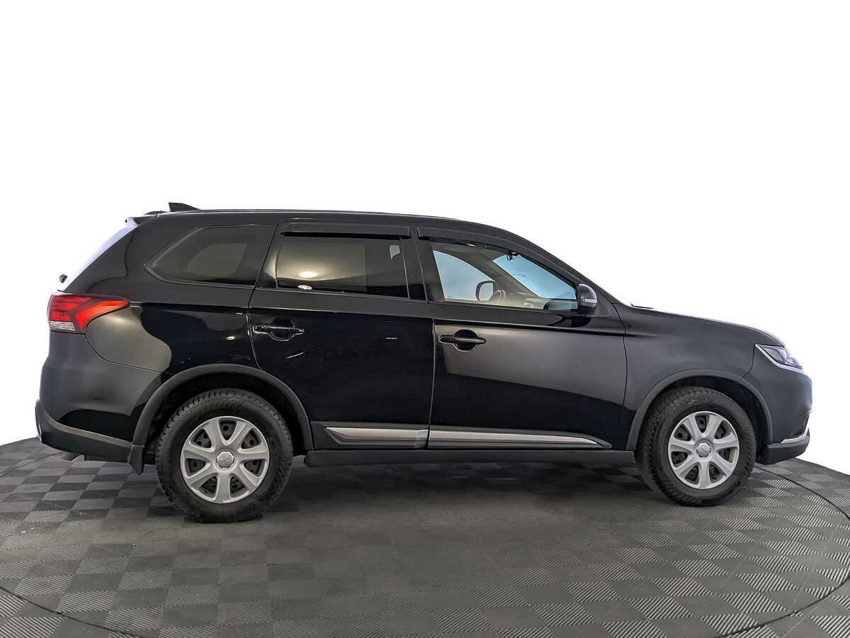 Mitsubishi Outlander, 2018 Фото №4