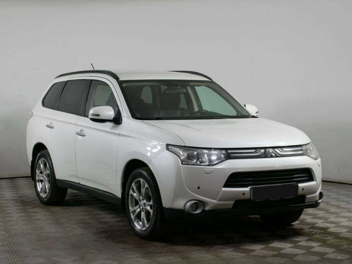 Mitsubishi Outlander, 2013 Фото №3