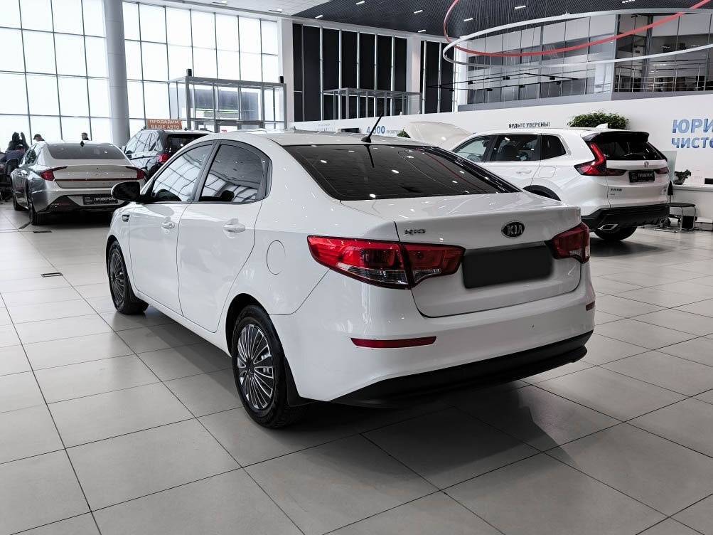 Kia Rio, 2016 Фото №7