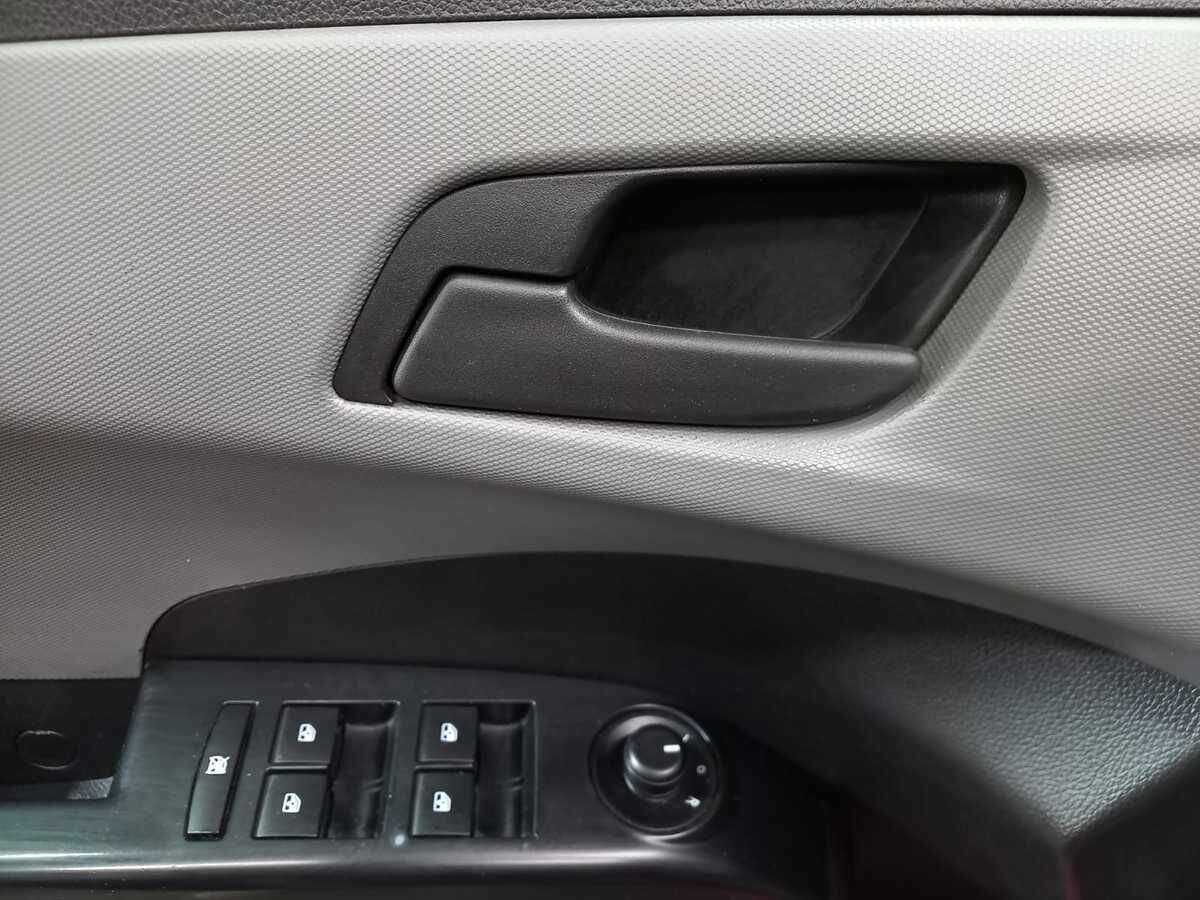 Chevrolet Aveo, 2013 Фото №13