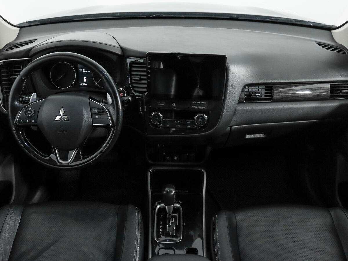 Mitsubishi Outlander, 2017 Фото №13