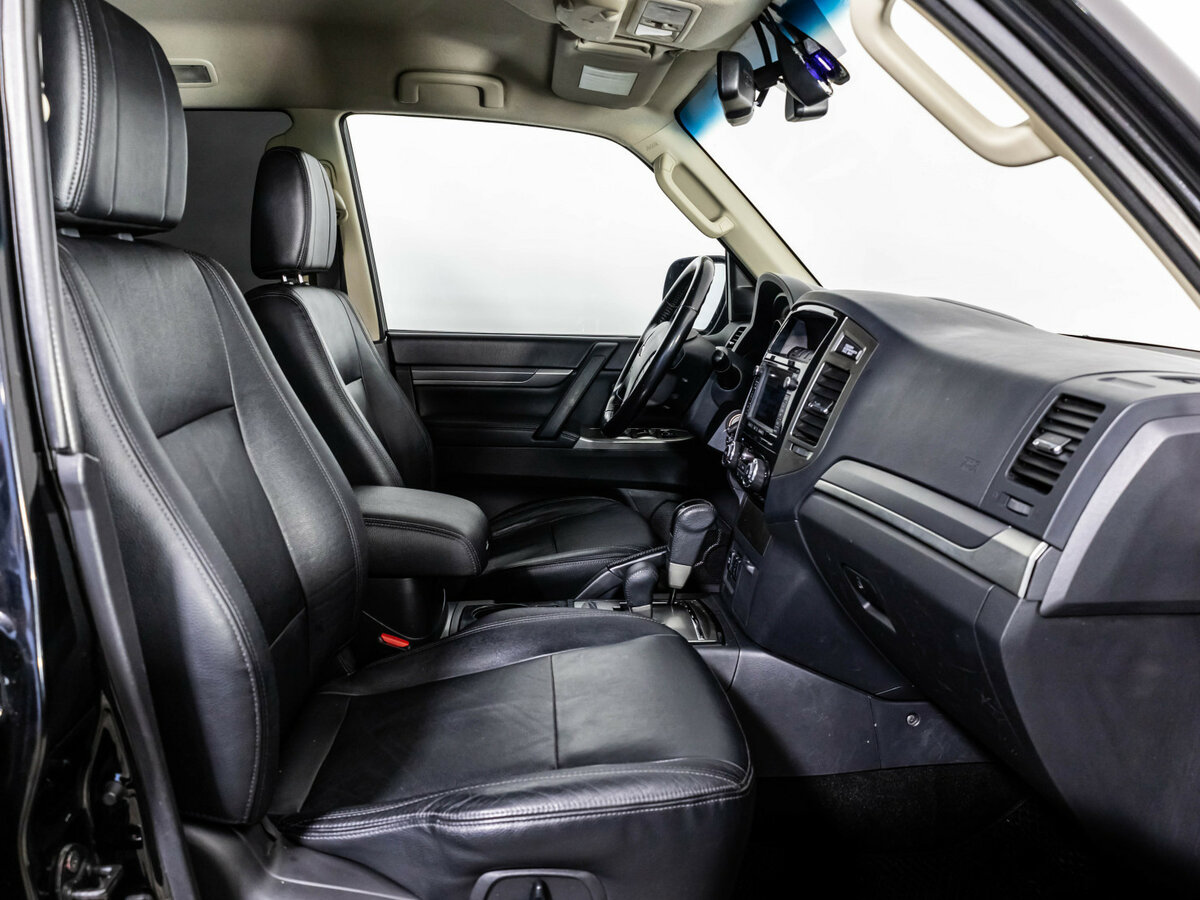 Mitsubishi Pajero IV Рестайлинг 2, 2014 Фото №15