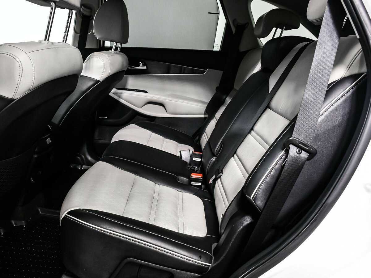 Kia Sorento, 2018 Фото №14