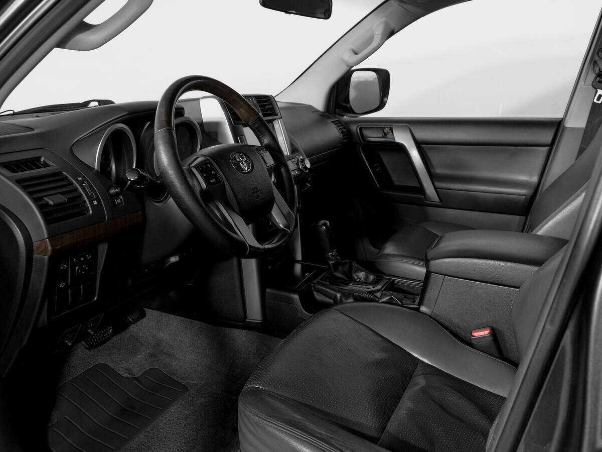 Toyota Land Cruiser Prado, 2012 Фото №15