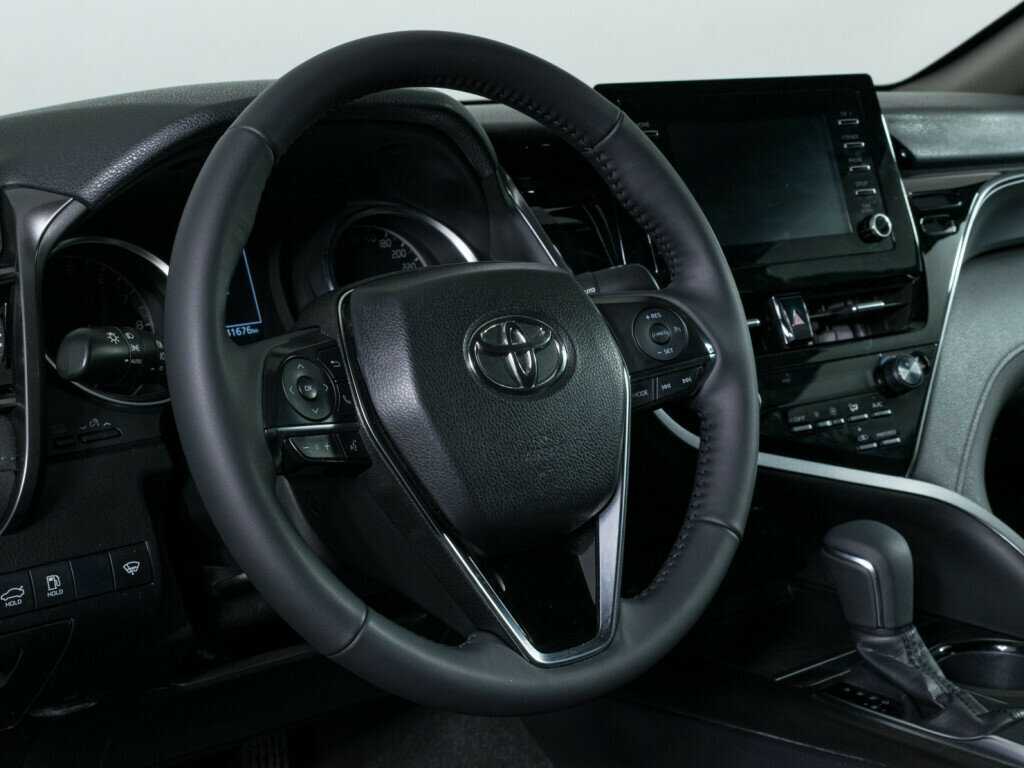Toyota Camry, 2021 Фото №11
