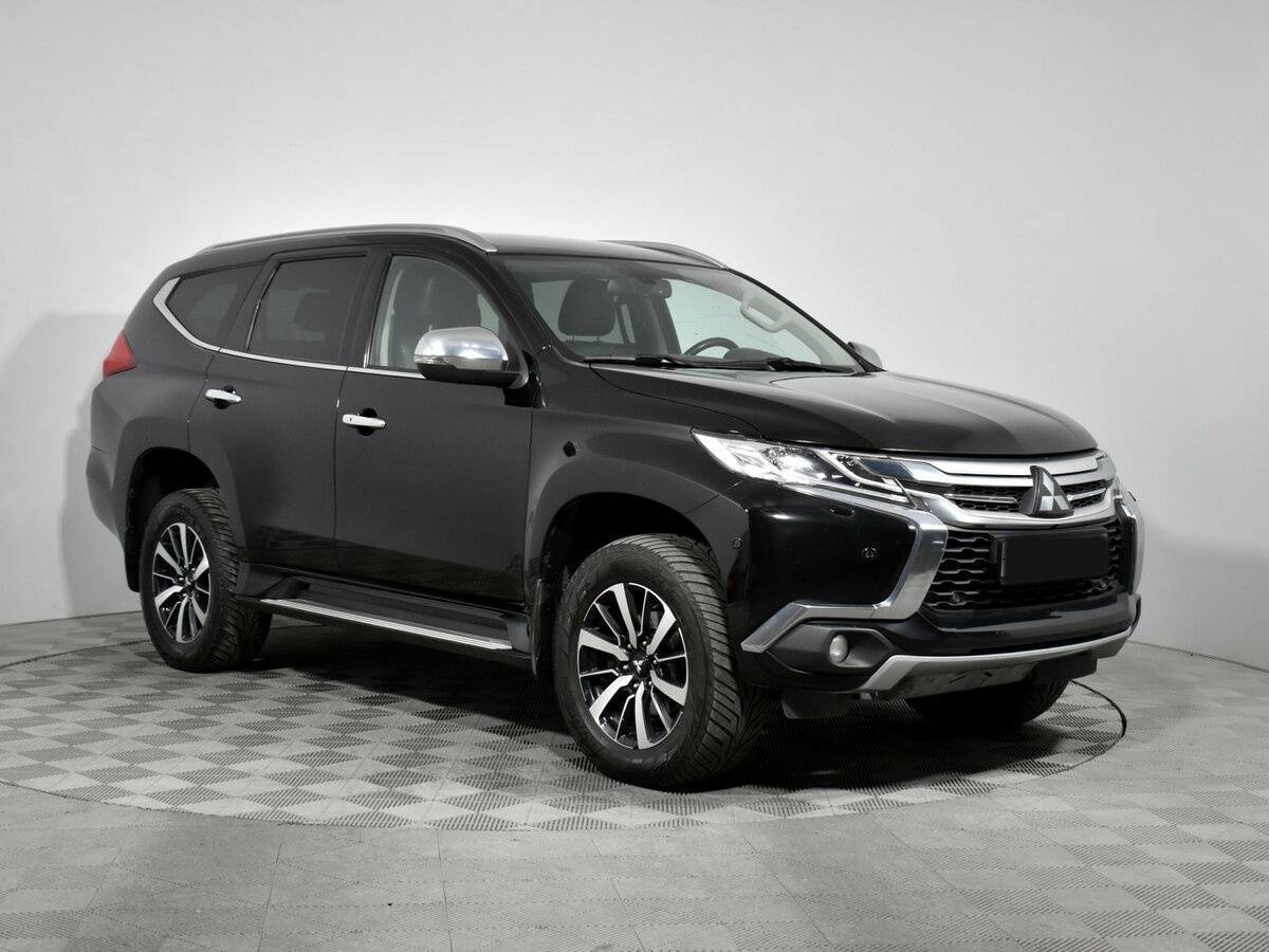 Mitsubishi Pajero Sport, 2017 Фото №3
