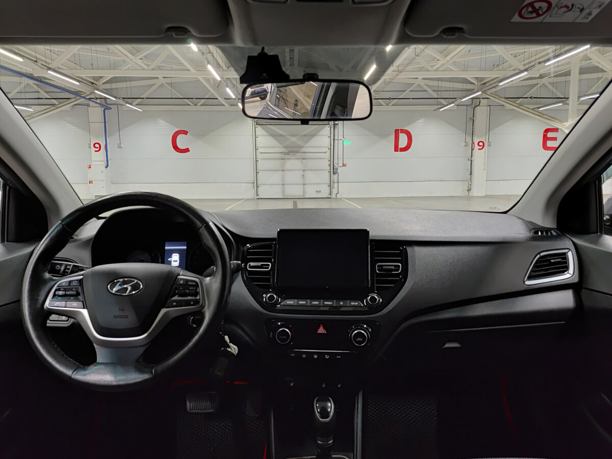 Hyundai Solaris II Рестайлинг, 2021 Фото №14