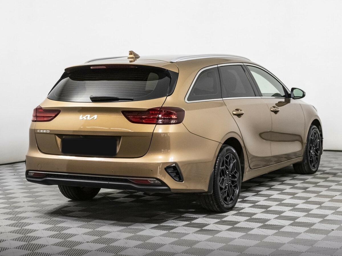Kia Ceed III Рестайлинг, 2022 Фото №4